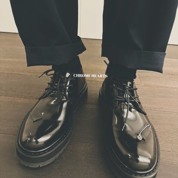 ๐๐ก๐ซ๐จ๐ฆ๐ ๐๐๐๐ซ๐ญ๐ฌ ๐๐ฏ๐ Shoe - Picture 8 of 10